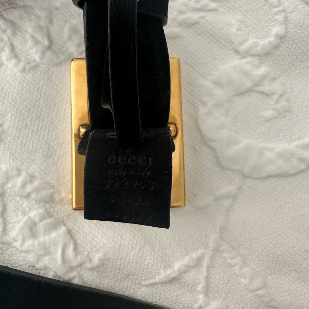 Vintage Gucci Black Belt 30-34 inch with Square Gold Buckle - Picture 5 of 6